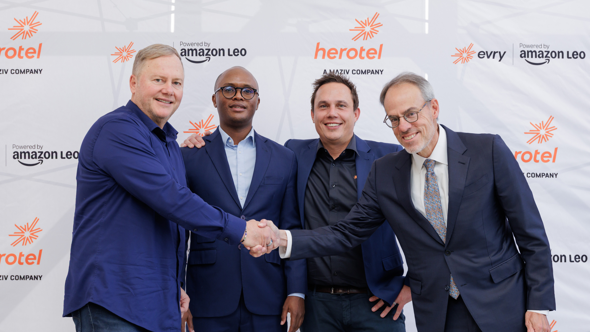 Anúncio da parceria Amazon Leo e Herotel